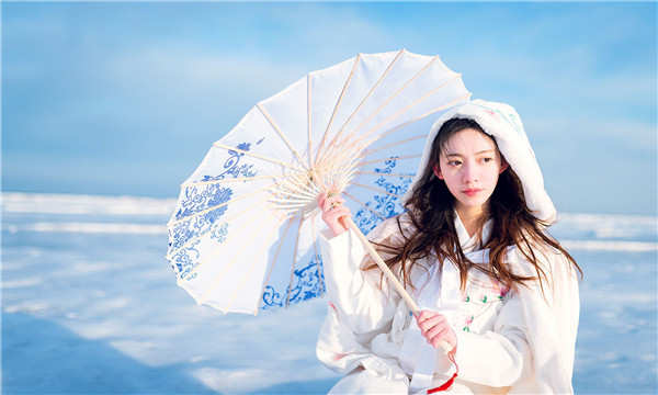 玉龙试管代怀生子多少钱一个？助孕之路的费用分析与方案选择